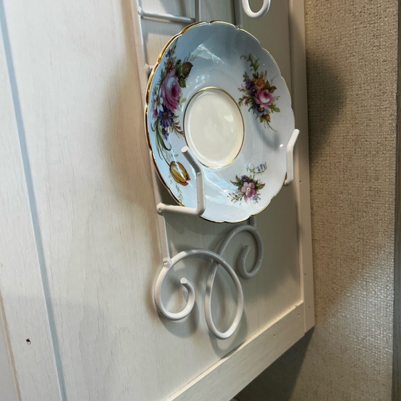 White Metal Wall Hook Rack - Picture 3 of 9